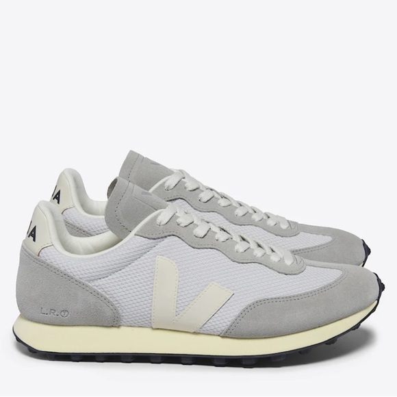 VEJA Rio Branco Sneaker Size 7 NEW - Picture 1 of 16
